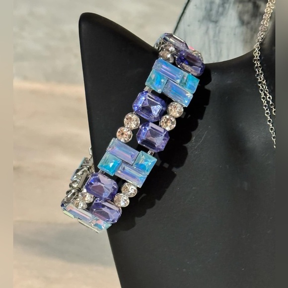 Blue gem jewelry silver 3pc set earrings , bracelet , & necklace - Picture 2 of 3